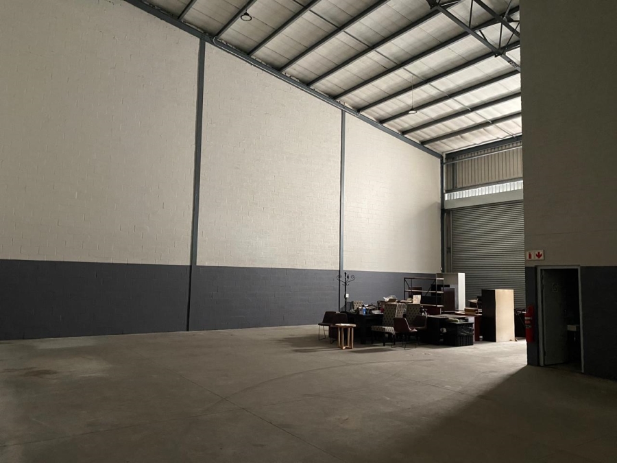 To Let commercial Property for Rent in Stikland Western Cape